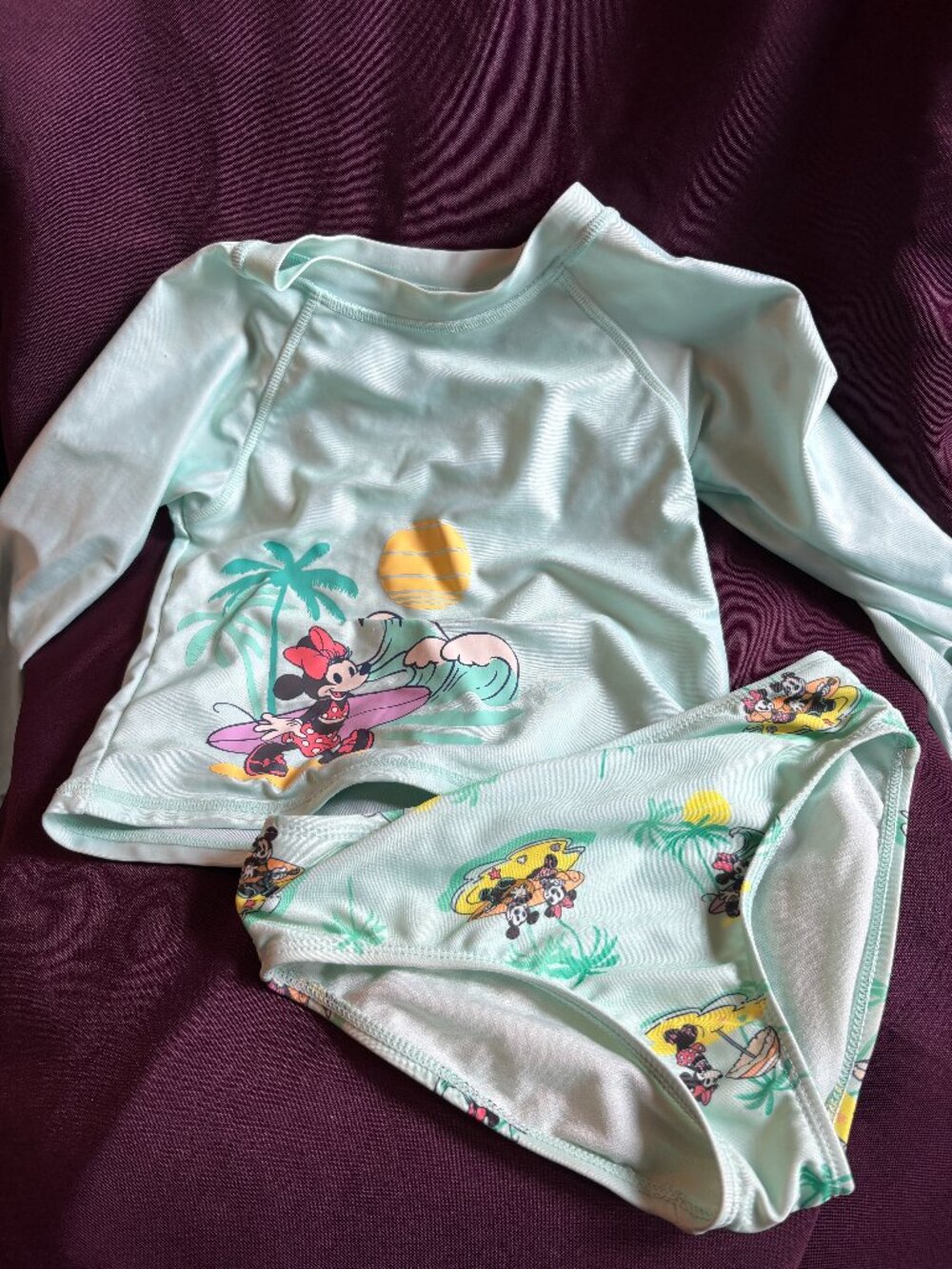 Disney Jumping Beans Minnie Mouse Girls 2-Piece Rash Guard Swimsuit Size 5T